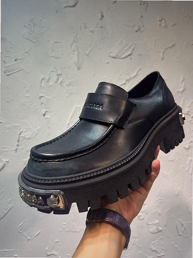 BALENCIAGA Damen Loafer – Schwarz – Echtleder – Größe 40