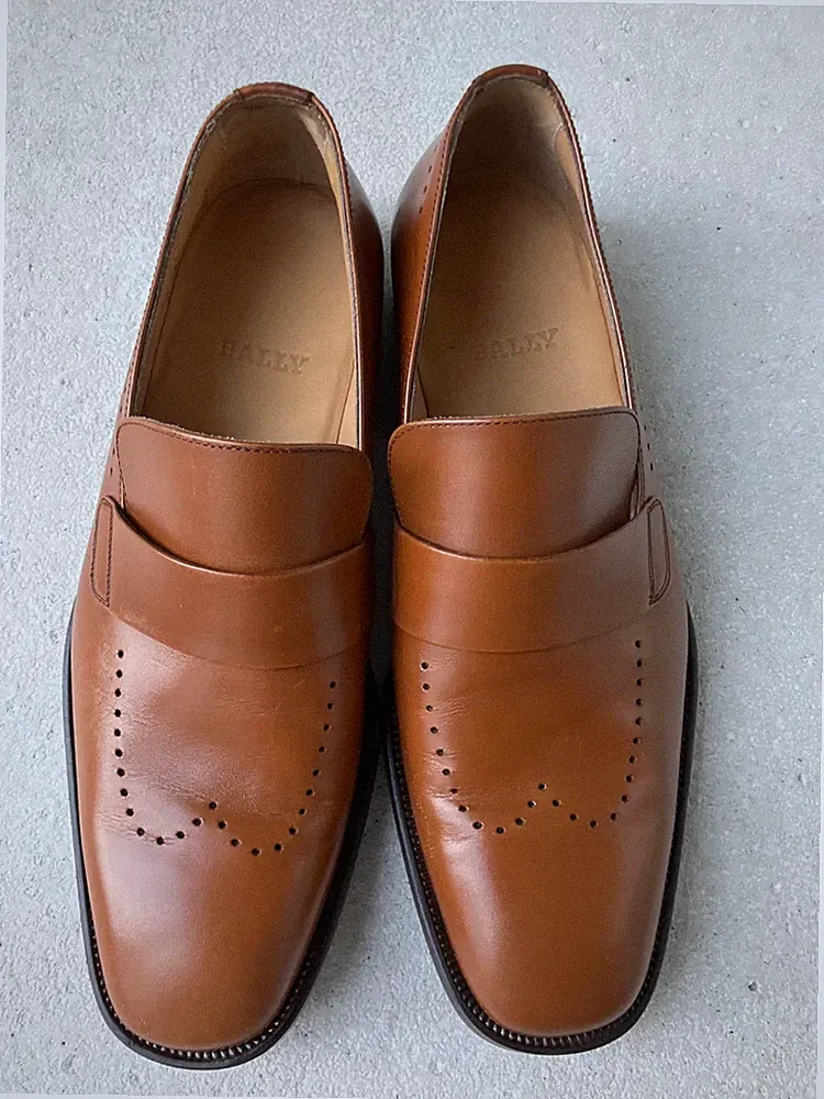 BALLY Loafer unbenutzt Leder cognac Lochmuster Gr. 38 Slipper Schuhe /kl. Mangel