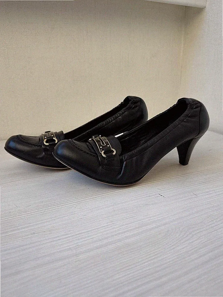 Bally schwarze Leder-Loafer mit Absatz Damengröße 36 EU / 5,5 US -...