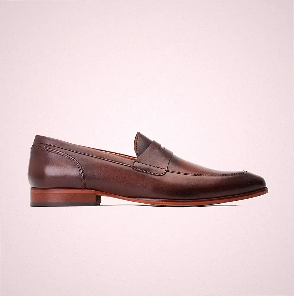 Base London Bruno Herren Leder Slipper Bequem Leger Mandelkappe Braun Halbschuhe
