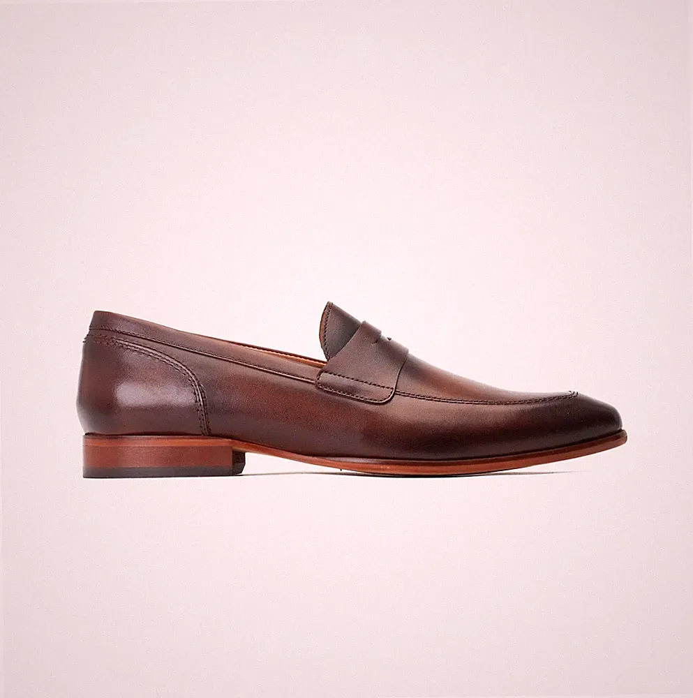 Base London Bruno Herren Leder Slipper Komfort Leger Mandelkappe Braun Halbschuhe