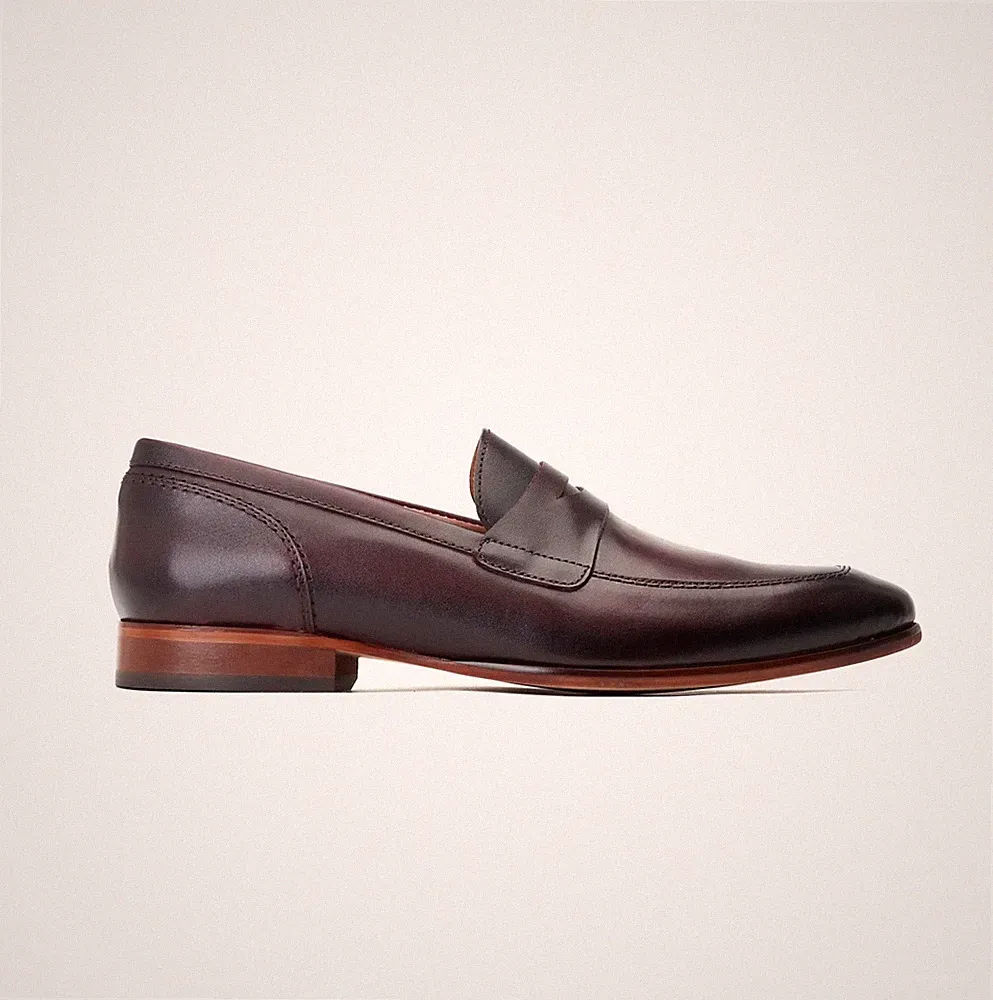 Base London Bruno Herren Leder Slipper Komfort Leger Mandelkappe Weinrot Halbschuhe