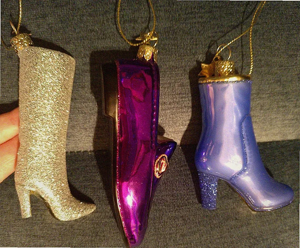 ❤️Baumschmuck Weihnachtskugel Schuhe Dekorationsstück Ornament Schuhladen-Liebe