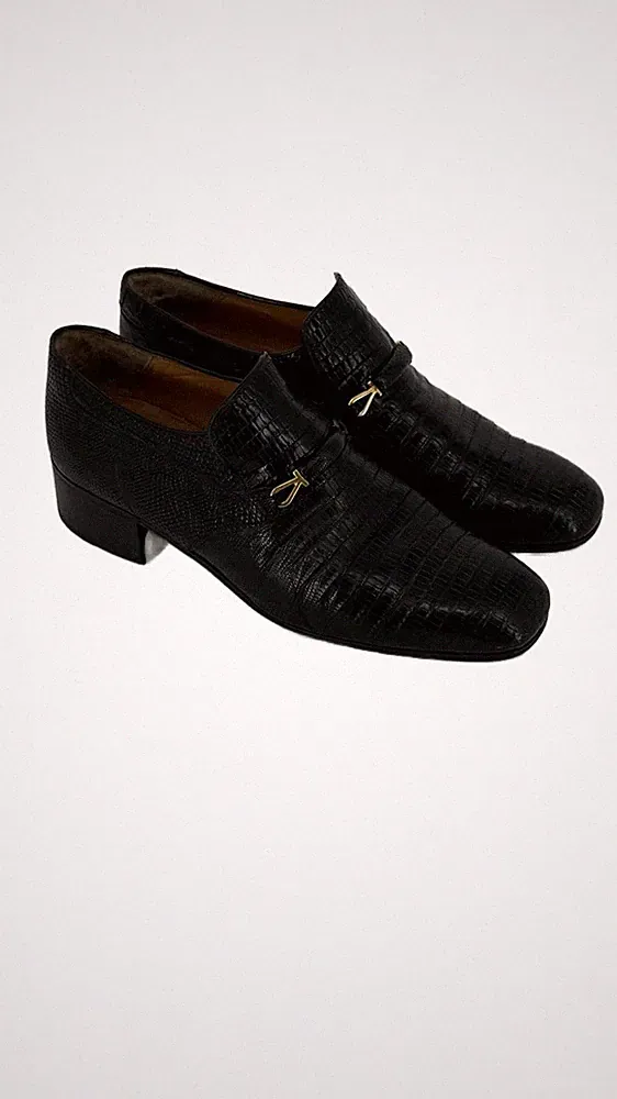 Bellesco klassische schwarze Herren Halbschuhe mit elegantem Goldakzent Größe 6