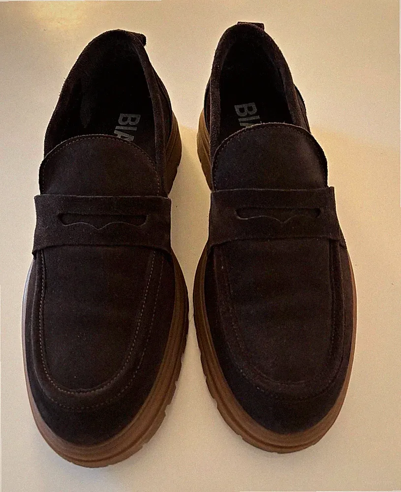 BIANCO Herren Slipper Loafer Wildleder Braun EU 43 Profilsohle Rund