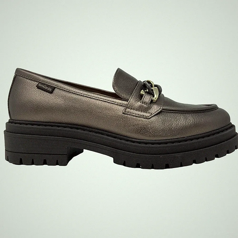 Black Gardens I411416D Halbschuh Satinoptik Kettendetail