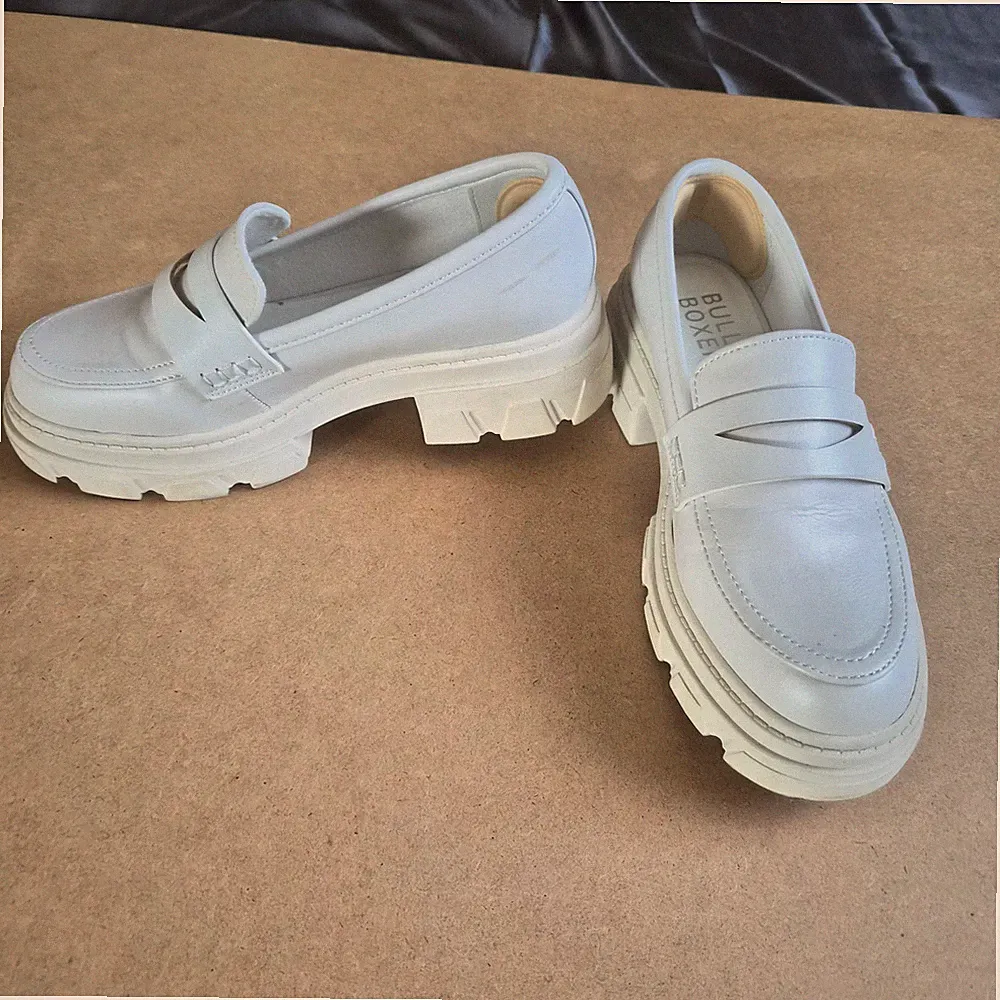 Bullboxer Damen-Loafer weiß Gr. 37 Chunky-Sohle, wie neu