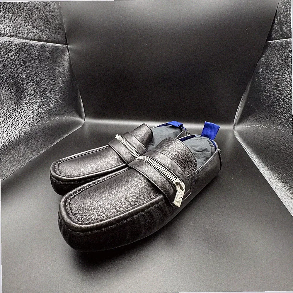 Burberry Herren-Halbschuhe aus Leder mit Reißverschluss schwarz UK-Größe 7