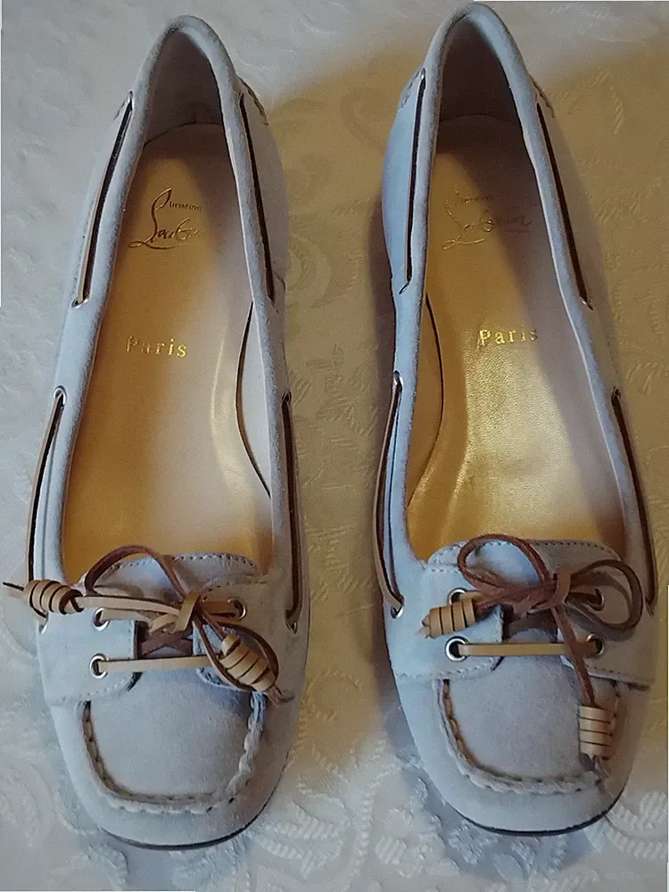 Christian Louboutin Paris Damen Halbschuh M. 39/5