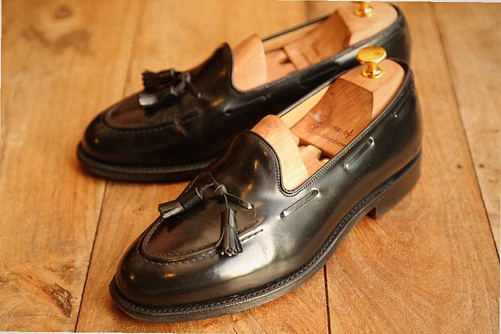Church's Melbourne schwarze Lederschuhe mit Quasten Halbschuhe Herren UK 7,5...