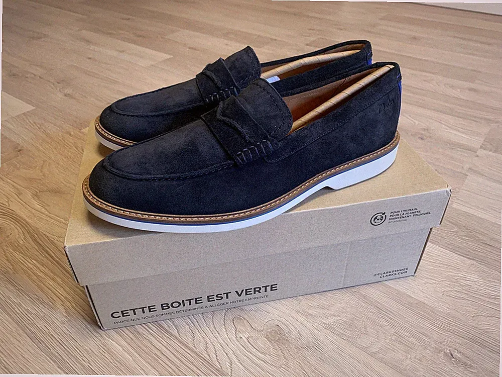Clarks Atticus Slipper Loafer Herren Gr. 45 navy blue / dunkelblau *NEU*