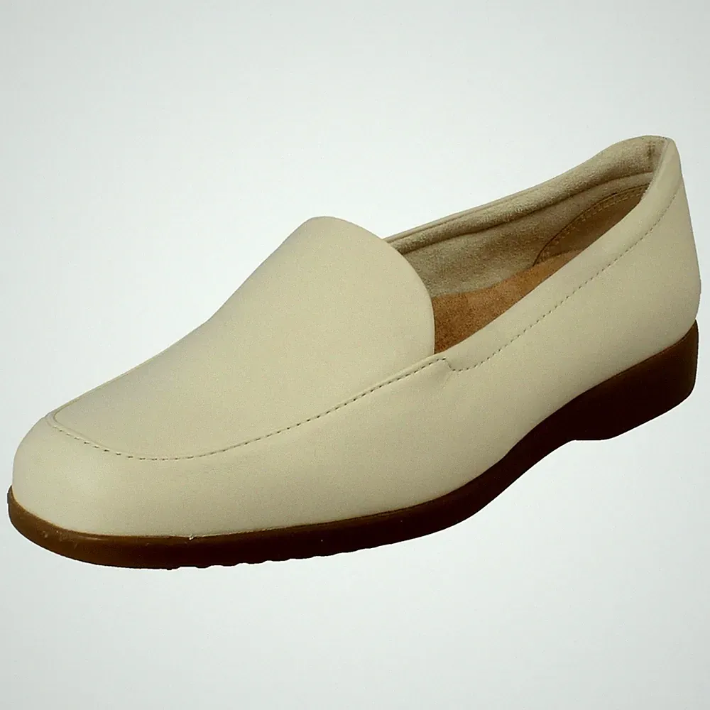 Clarks Damen Lederschuh Weite E/EE Slipper Breit Loafer Flach Komfort - Georgia