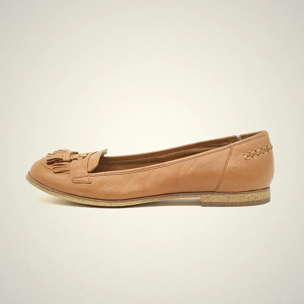 Clarks Damen Mokassins EU 39,5 Loafer Quaste Cognac Leder Komfort