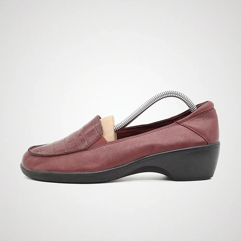 Clarks Damen Slipper EU 39 Bendables Burgunderrot Leder Low Top Bequem Loafers
