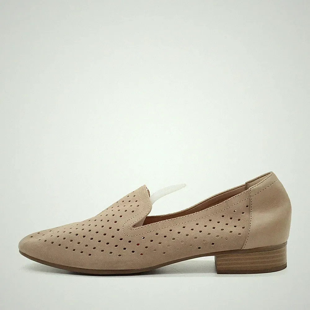 Clarks Damen Slipper EU 41 Collection by beige Leder Low Top Atmungsaktiv Loafer