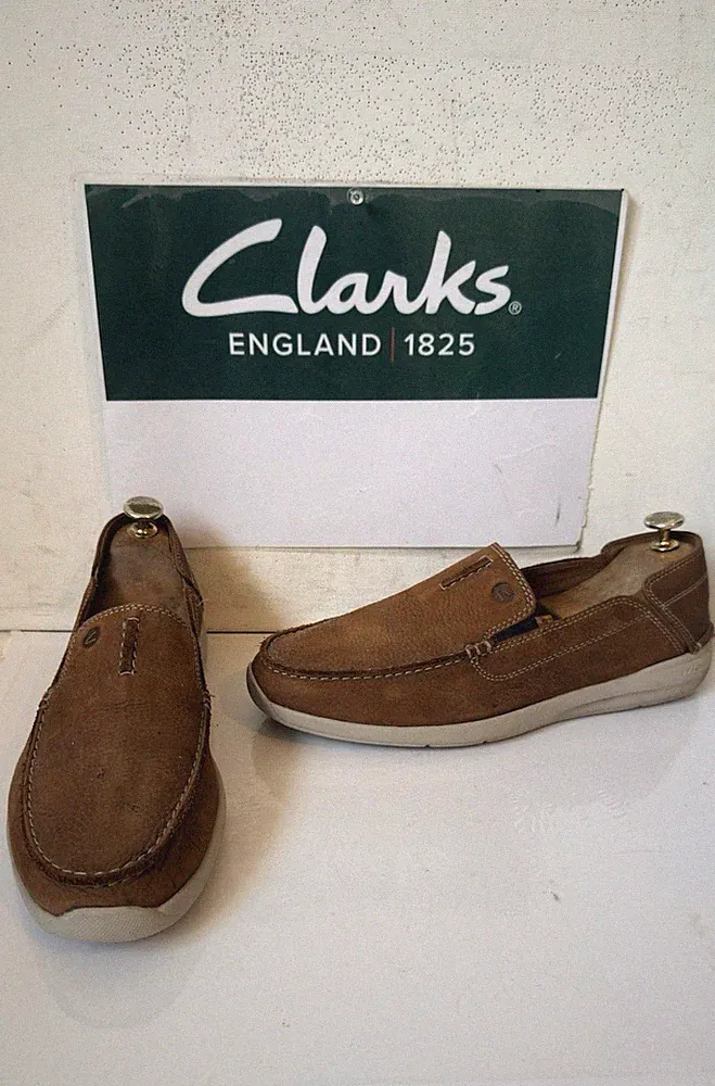 Clarks hellbraune Leder Halbschuhe Größe UK 7 EU 41.
