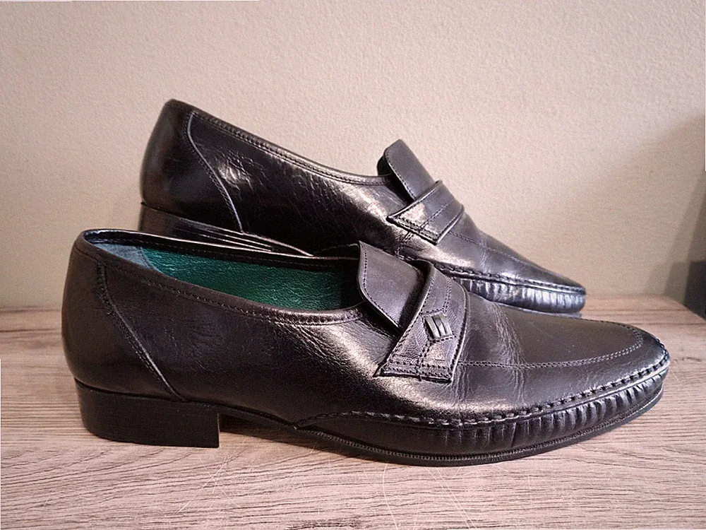 Clarks Herren Schwarz Leder Penny Halbschuhe Slipper Elegant Schuhe UK 9 EU 43 Italien