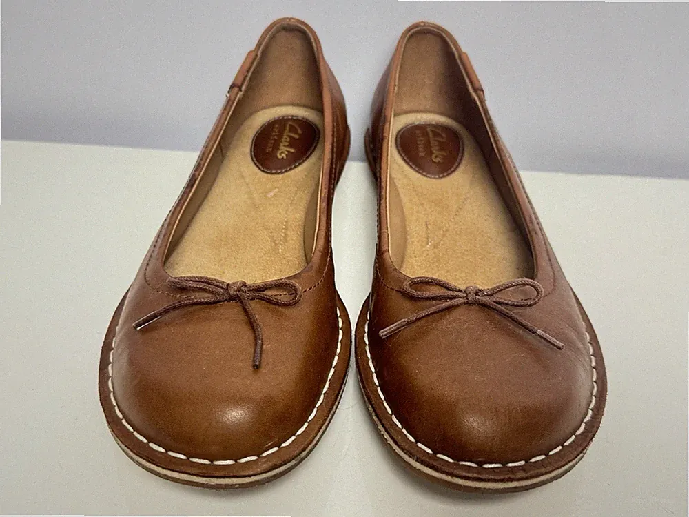Clarks Leder Ballerinas Loafer 5.5 / 39 Schuhe Halbschuhe Slipper 0046