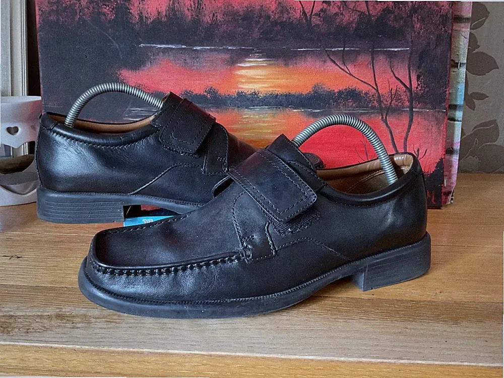 Clarks Schuhe Herren 8.5G Schwarz Leder Slipper Elegant Halbschuhe Riemen Smart Komfort
