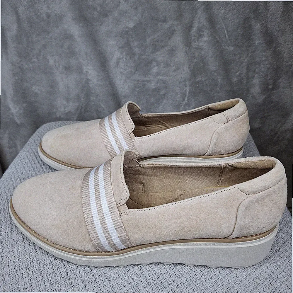 Clarks Sharon Bay Loafer Women's 10 W Blush Suede Slip On Wedge 61204537 EUC