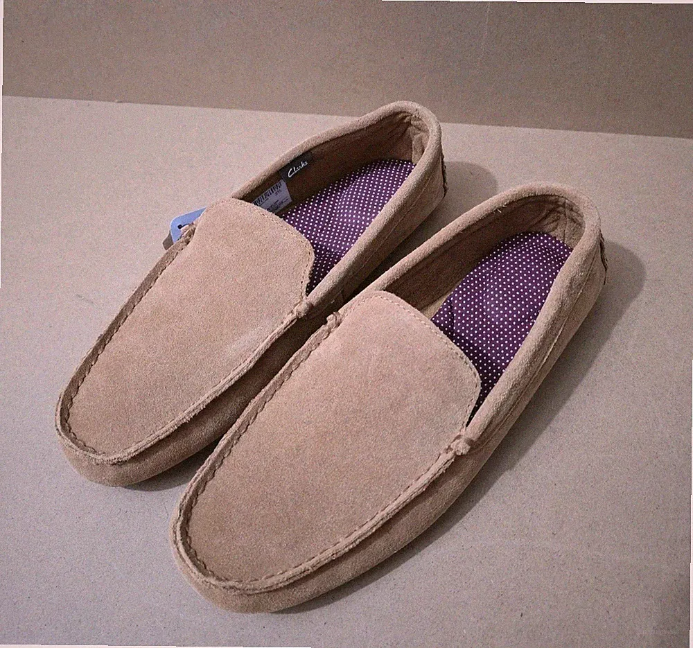 Clarks Wildleder Mokassin Halbschuhe Fahrschuhe Gr. 9 G UK 43 EUR hellbraun braun