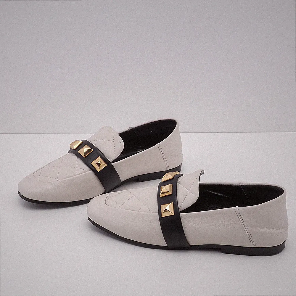 Claudie Pierlot Elfenbein Nieten Leder Halbschuhe Größe 36 EU 3,5 UK 6 US CFACH00142