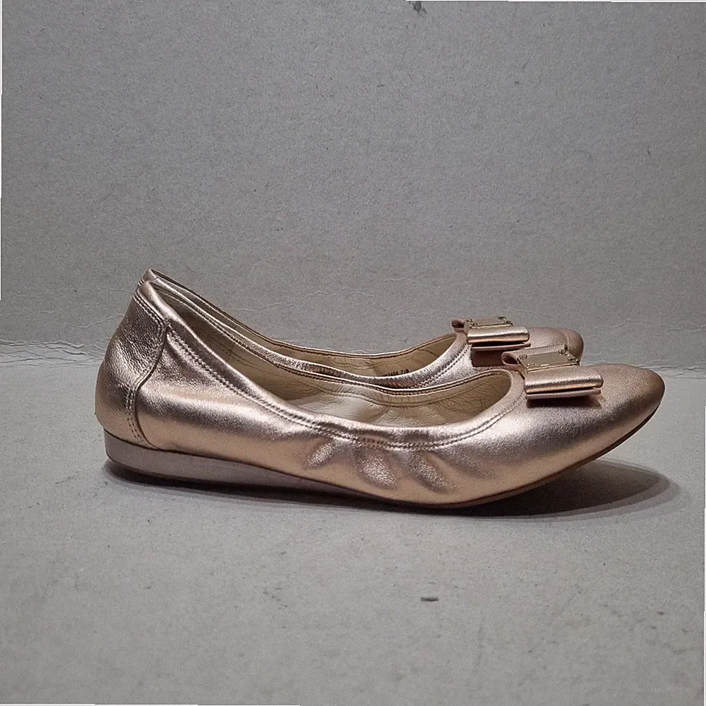 COLE HAAN DAMEN LEDER BALLERINA HALBSCHUH ROSEGOLD GRÖßE UK7,5 EU41 (KARTONikb3)