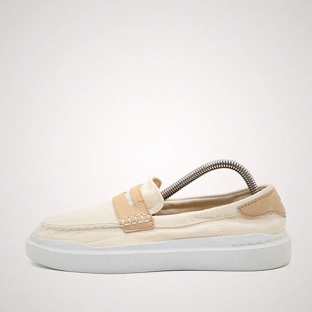 Cole Haan Damen Loafer EU 36 W23396 Beige Gepolsterte Innensohle Grand