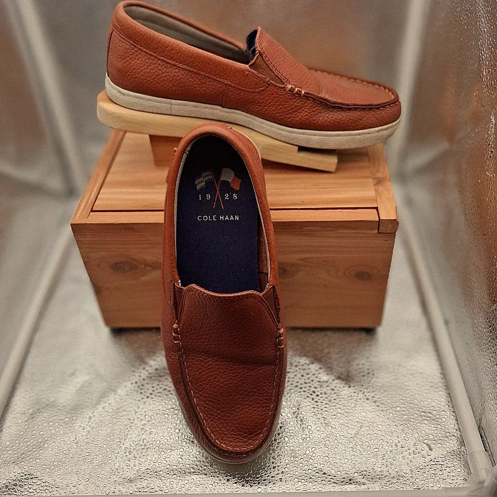 Cole Haan Men's Hill Grand Venetian Driving Loafer - Size 7