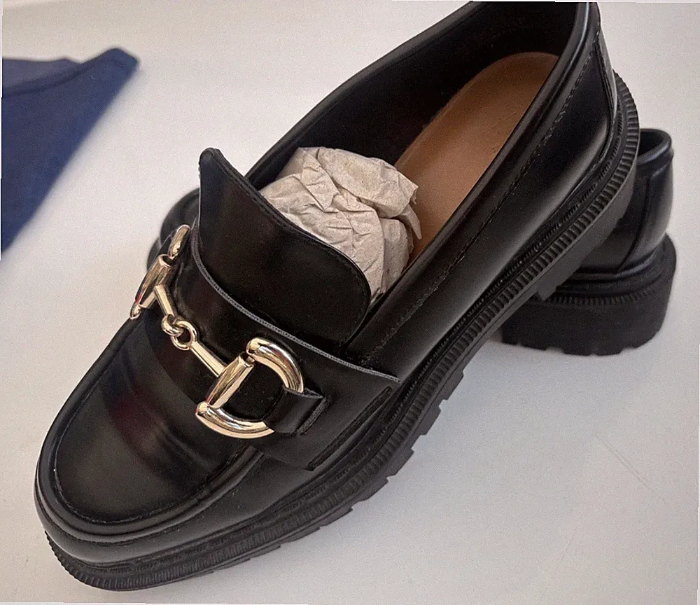 Damen Chunky Loafer Schwarz Goldenen Ketten H&M Größe 40 Neuwertig