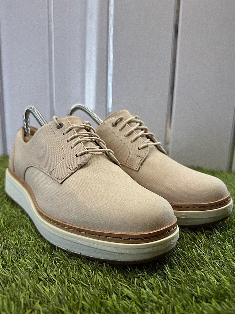 Damen Clarks Teadale Rhea Plateau Oxford-Schuhe, Größe 6D in einem neutralen Nude Pink Ton