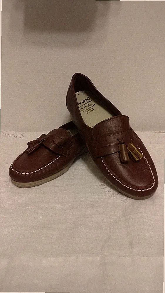 DAMEN Easy Going-Leather Quasten Loafer-Gentle Wedge-Comfort INSOLE-6W-NWOT