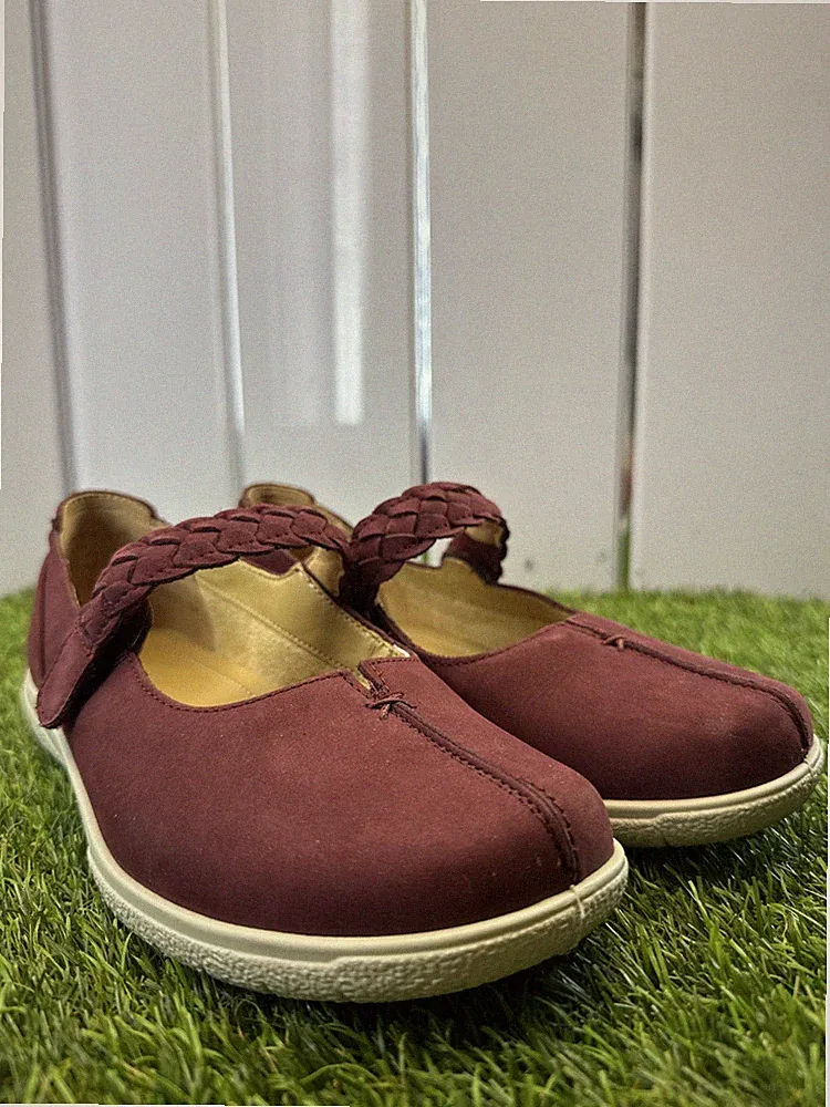 Damen Hotter "SHAKE 11" Mary Jane Halbschuhe Größe 4,5, burgunderrotes Wildleder, wunderschön
