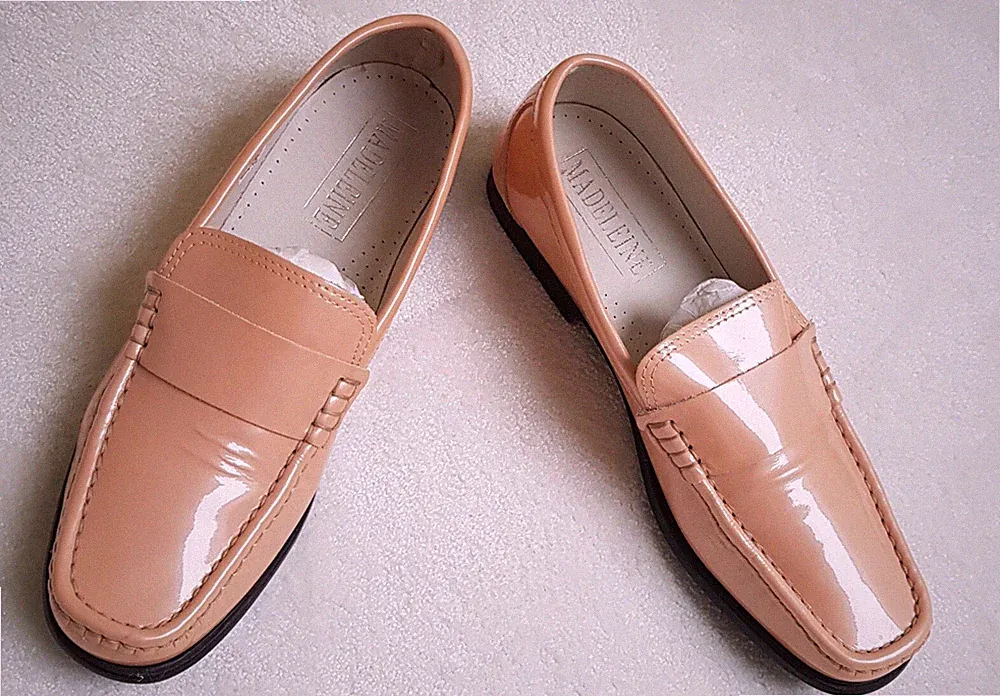 DAMEN LACK LEDER LOAFER - SLIPPER - GR .40 by MADELEINE