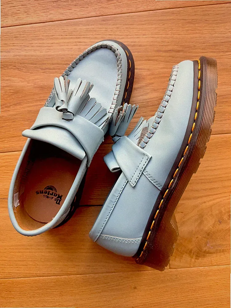 Damen Loafer blau mit Quaste, flacher Schuh, runde Spitze