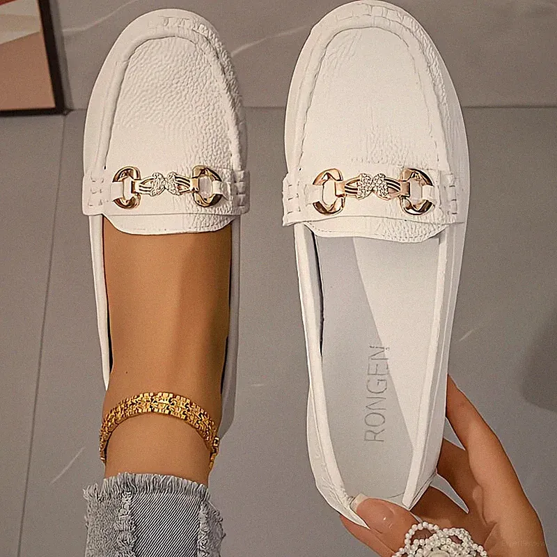 Damen-Loafer zum Reinspringen - Weiß, Synthetik, Spitz, Gummisohle, Gr.42 Neu
