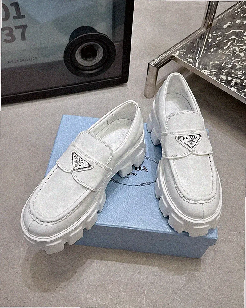Damen Prada Monolith Neu Loafer Weiß Gr. 37