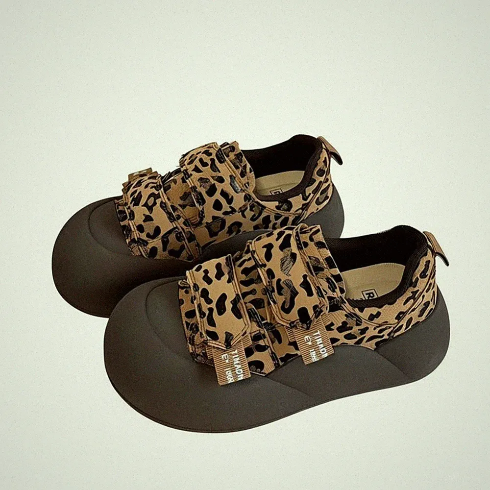 Damen Retro Loafer mit Tupfenmuster, Plateausohle, entspanntes Design, 2025