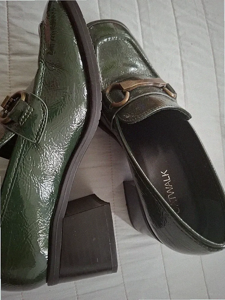 Damen Schuhe Glänzend Grüne Pumps Loafer Plateau 36(36,5)