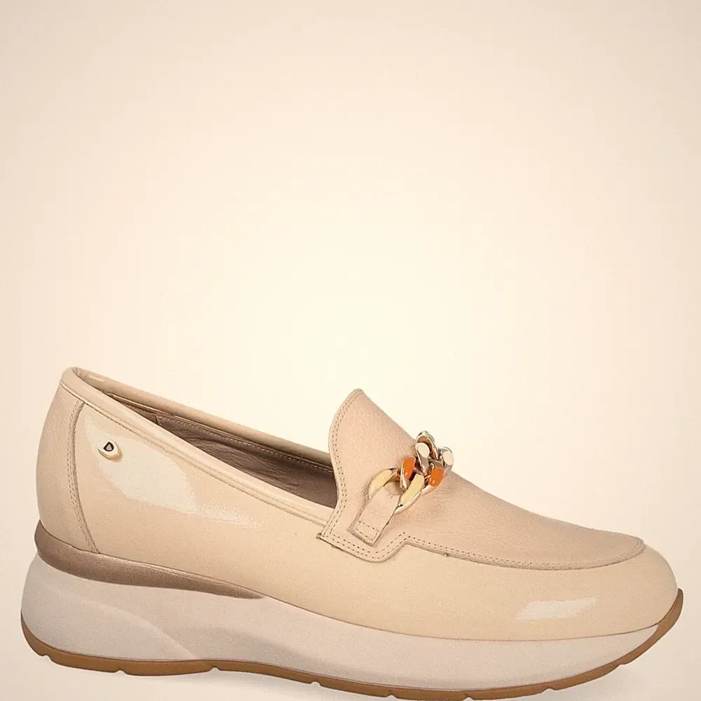 Damen Serena Damen Halbschuh aus Leder und Synthetik, mit Keilabsatz und Accessoire - BEI