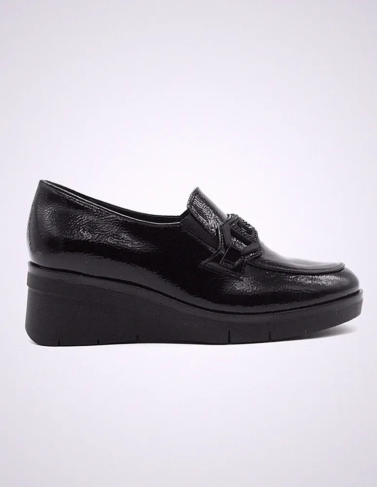 Damen Serena Damen Halbschuhe Maria mit Keilabsatz, Gummizug und Accessoire - SCHWARZ (Schwarz