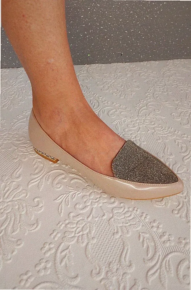 Damenschuhe Größe 6 hautfarben beige silber gold spitz zulaufend Slipper Halbschuhe flache Schuhe