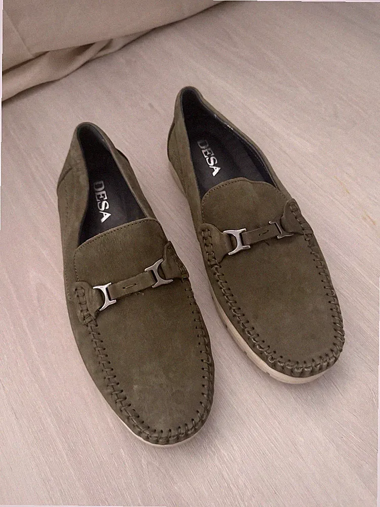 Desa Loafer Herren Khaki Grün Gr. 40 Wildlederoptik