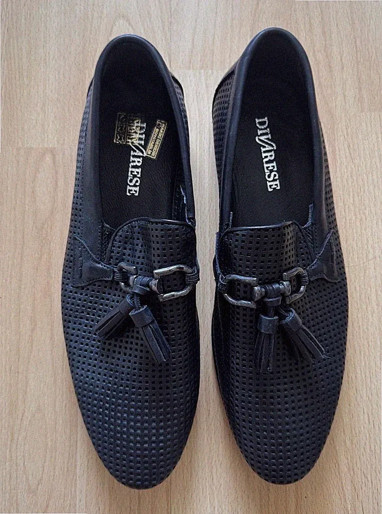 Divarese Herren Loafer Mokassin Schuhe NEU !! Gr. 41 TOP !!