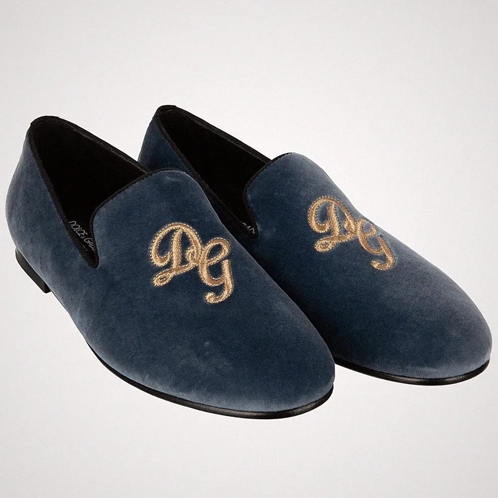 DOLCE & GABBANA Samt Loafer Schuhe AMALFI DG Logo Stickerei Azur Blau Gold