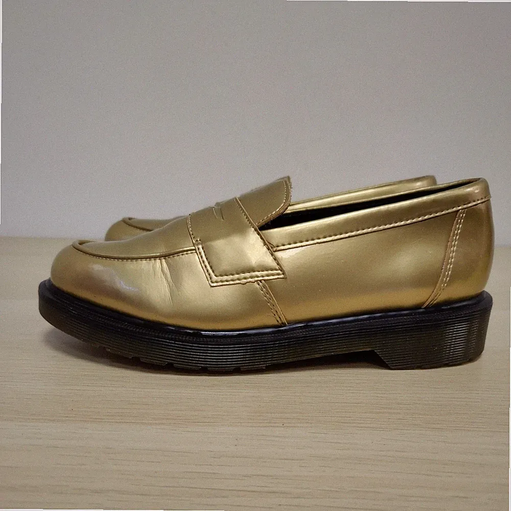 Dr. Martens Abby Adrian goldfarbene Leder-Halbschuhe Freizeit formell UK 6 Damenschuhe