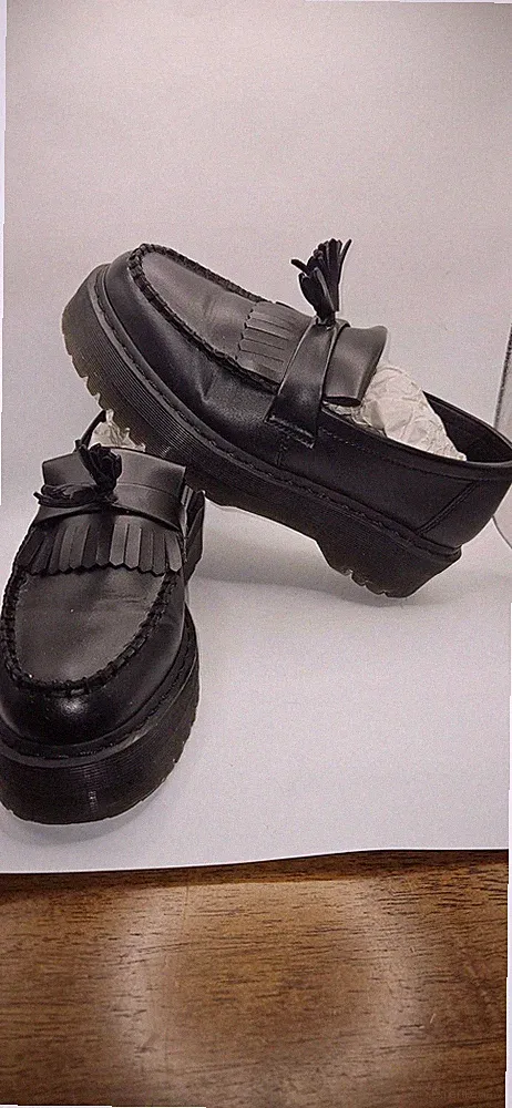 Dr Martens Adrian Quad Mono Loafer UK 8 EU 42 Schwarz Plateau Quaste Vegan Schuhe