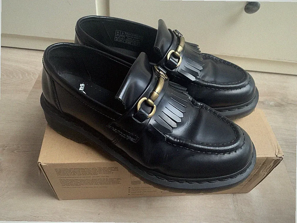 Dr. Martens Adrian Snaffle Tassle Loafer Gr. 42