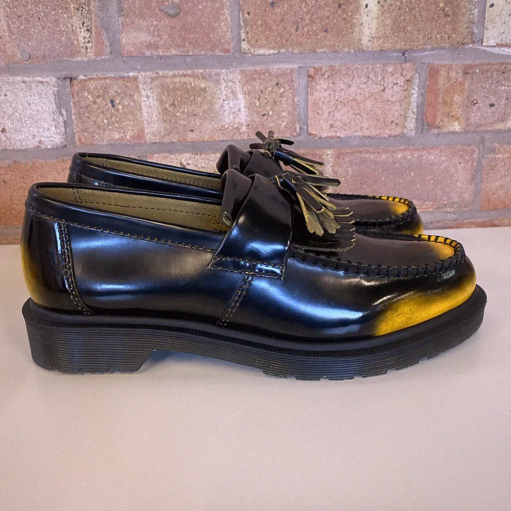 Dr. Martens Adrian Tassel Arcadia Rub Off Leder Halbschuhe UK Größe 8 schwarz gelb