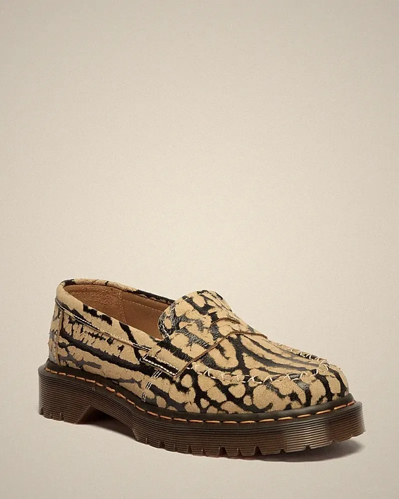 Dr. Martens Delapre Suede Loafers Limited Edition Schuhe Hellbraun/Schwarz